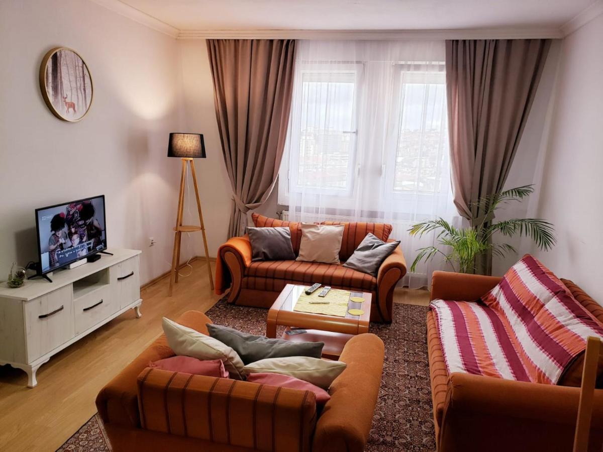 Gorgeous Apartment With City View In The City Center Πρίστινα Εξωτερικό φωτογραφία